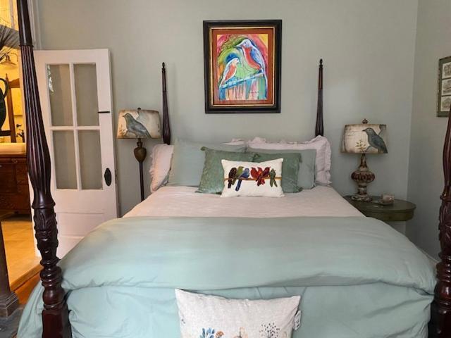 Jenny'S Downtown Hideaway Bed And Breakfast Laurel Luaran gambar
